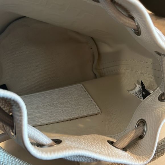 Marc Jacobs White Bucket Bag - Picture 6 of 6